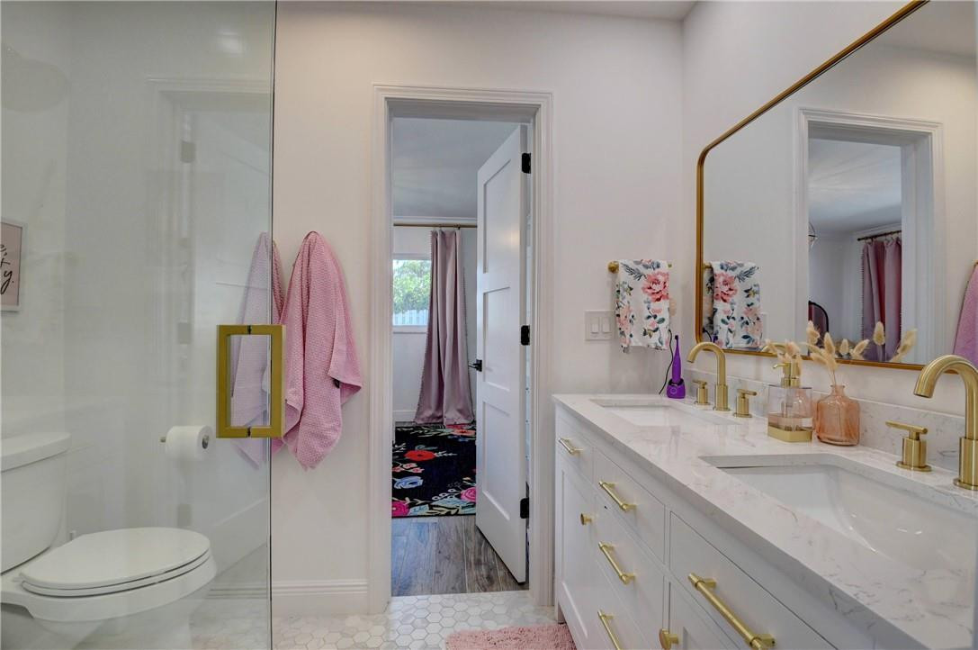 1045 Northwest 6th Terrace Boca Raton, FL 33486 - Photo 43 of 61 4th bath