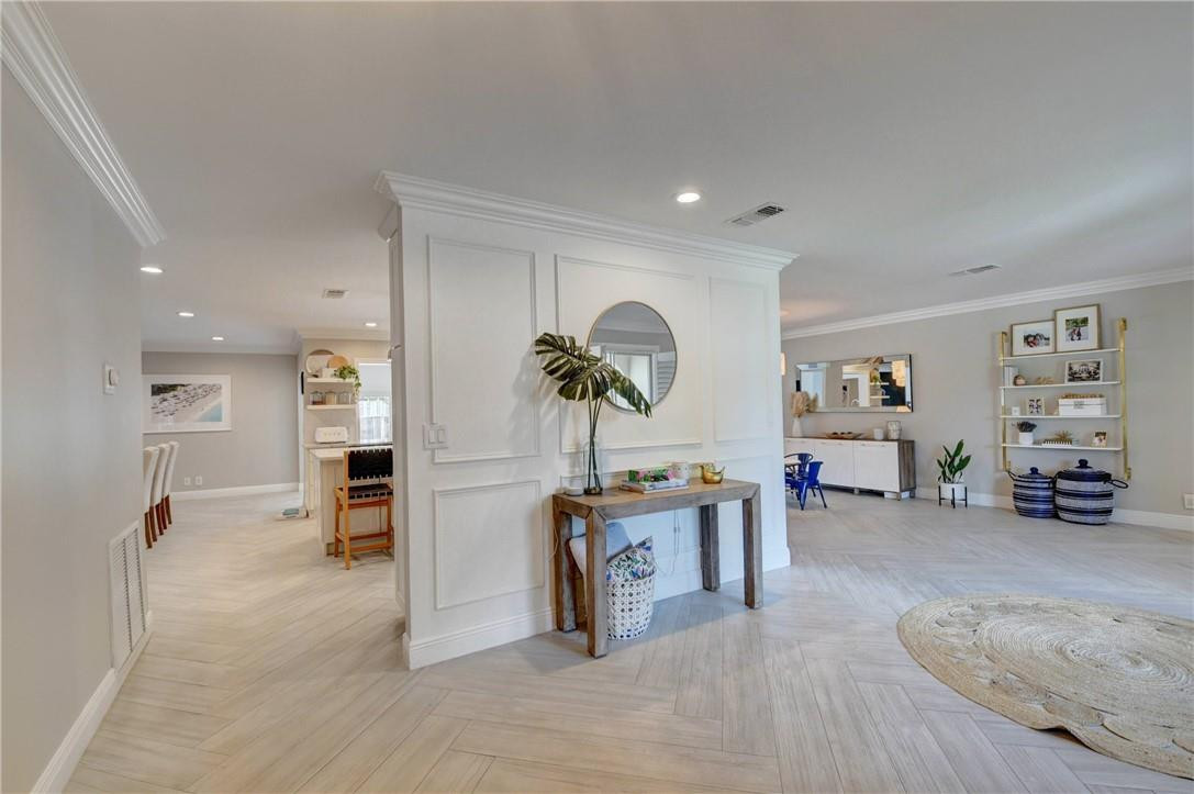 1045 Northwest 6th Terrace Boca Raton, FL 33486 - Photo 5 of 61 Photo 5