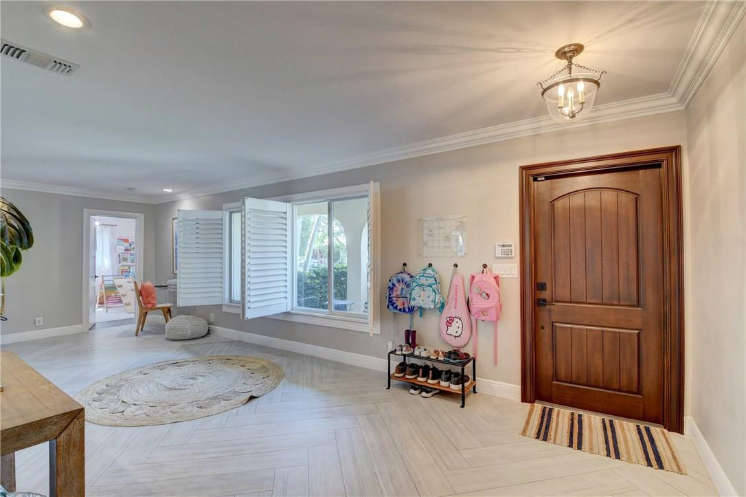 1045 Northwest 6th Terrace Boca Raton, FL 33486 - Photo 6 of 61 Photo 6