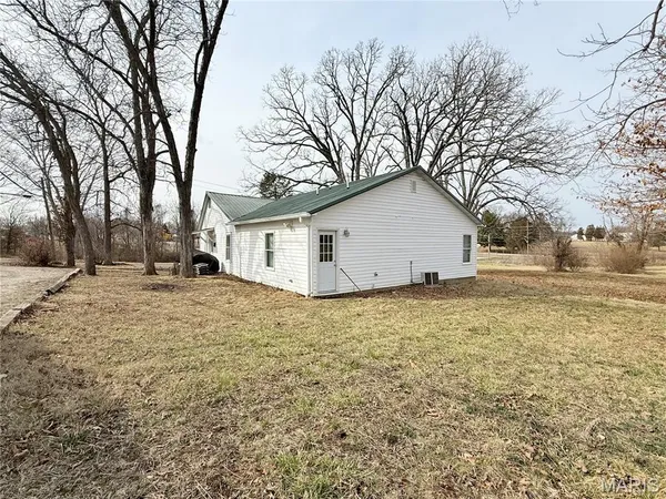 $160,000 | 701 Grand Avenue, Cuba, MO 65453