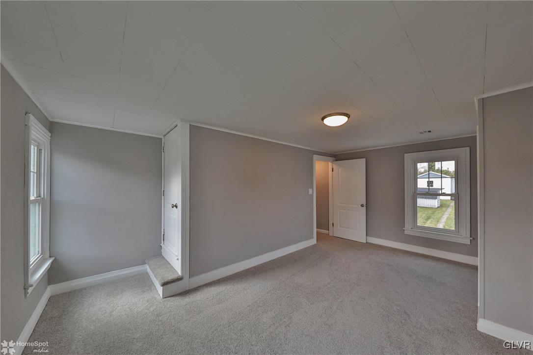 3059 Springtown Road Hellertown, PA 18055 - Photo 38 of 45