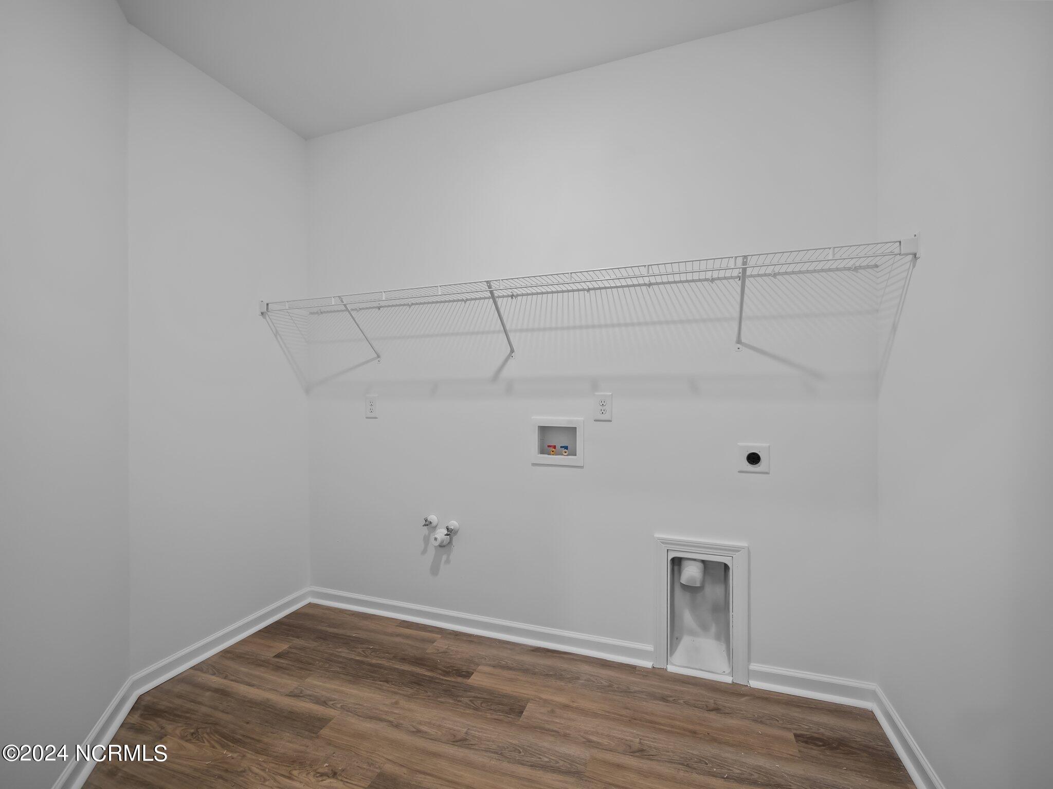 227 Clear View School Road Jacksonville, NC 28540 - Photo 15 of 26 HP4laundry