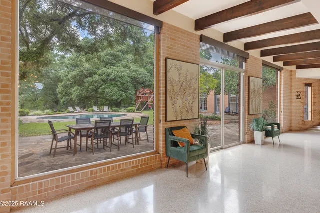 $799,000 | 665 East Main Street, New Iberia, LA 70560