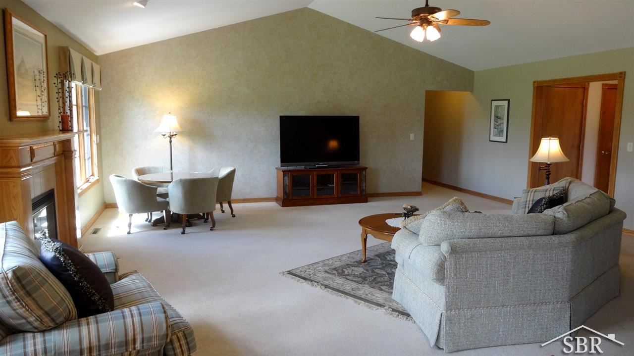 4281 North Graham Road Freeland, MI 48623 - Photo 8 of 30 31194568-7.JPG
