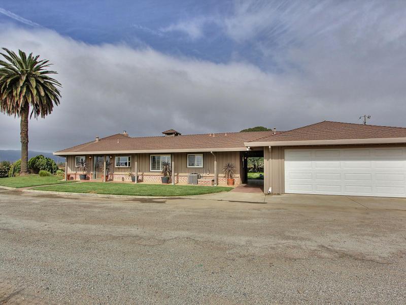 2799 East Pacheco Pass Road Gilroy, CA 95020 - Photo 32 of 32 Gallery Image 32