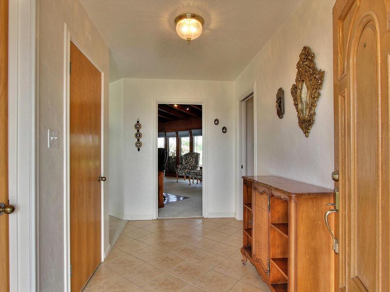2799 East Pacheco Pass Road Gilroy, CA 95020 - Photo 6 of 32 Gallery Image 6