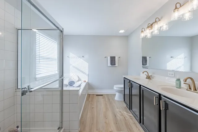 $575,000 | 408 Fountain Avenue, Elgin, IL 60124