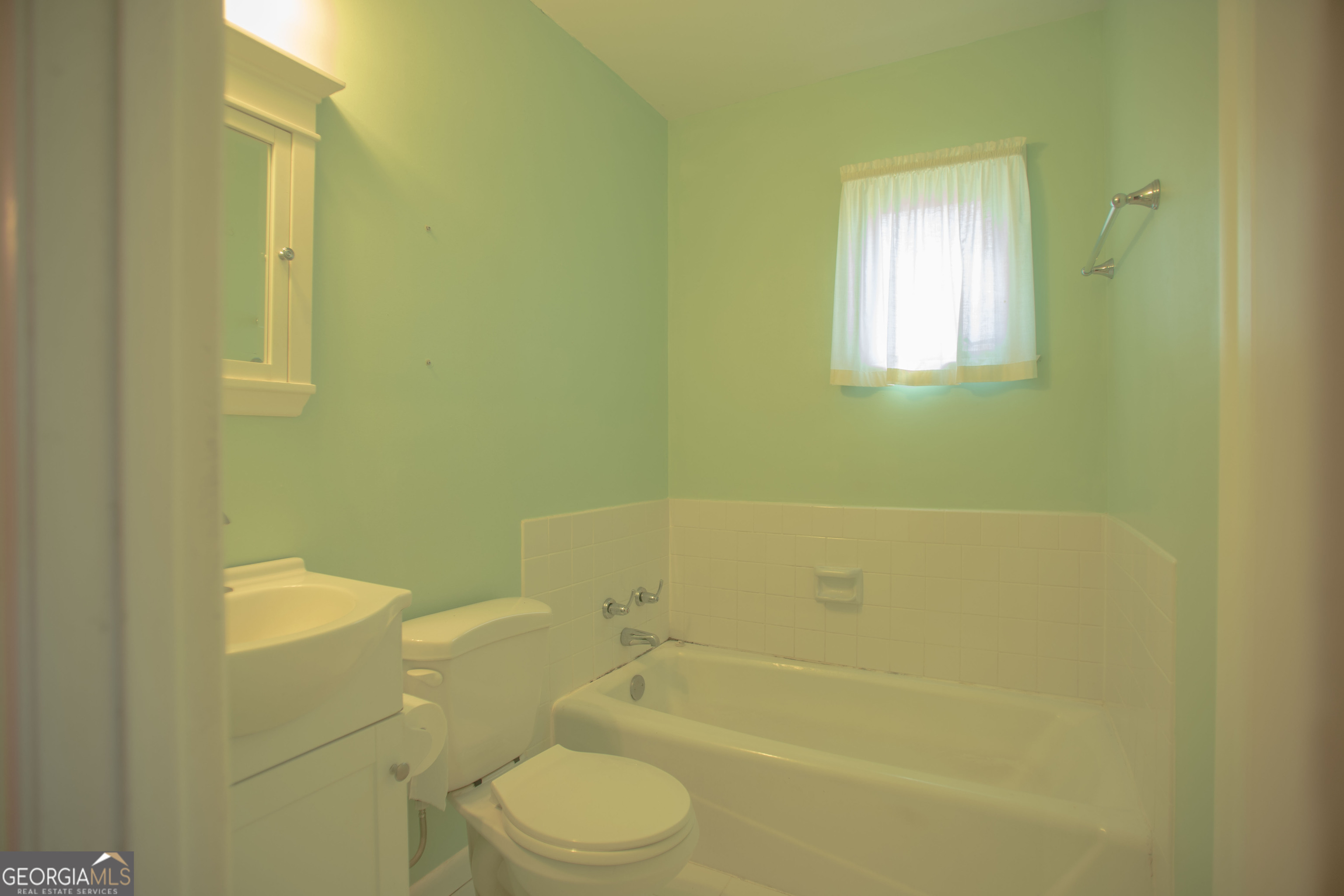 743 Cattle Hammock Road Midway, GA 31320 - Photo 54 of 63 a bathroom with a toilet and shower