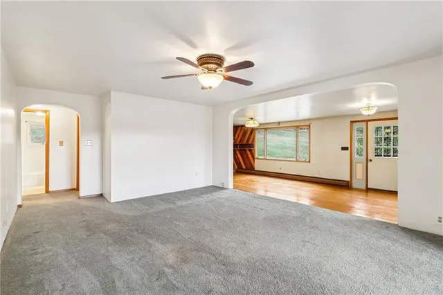 $250,000 | 189 Lupyan Road, New Alexandria, PA 15670