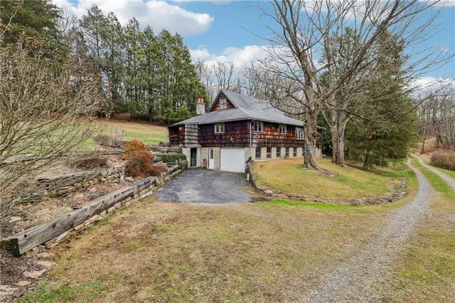 $250,000 | 189 Lupyan Road, New Alexandria, PA 15670