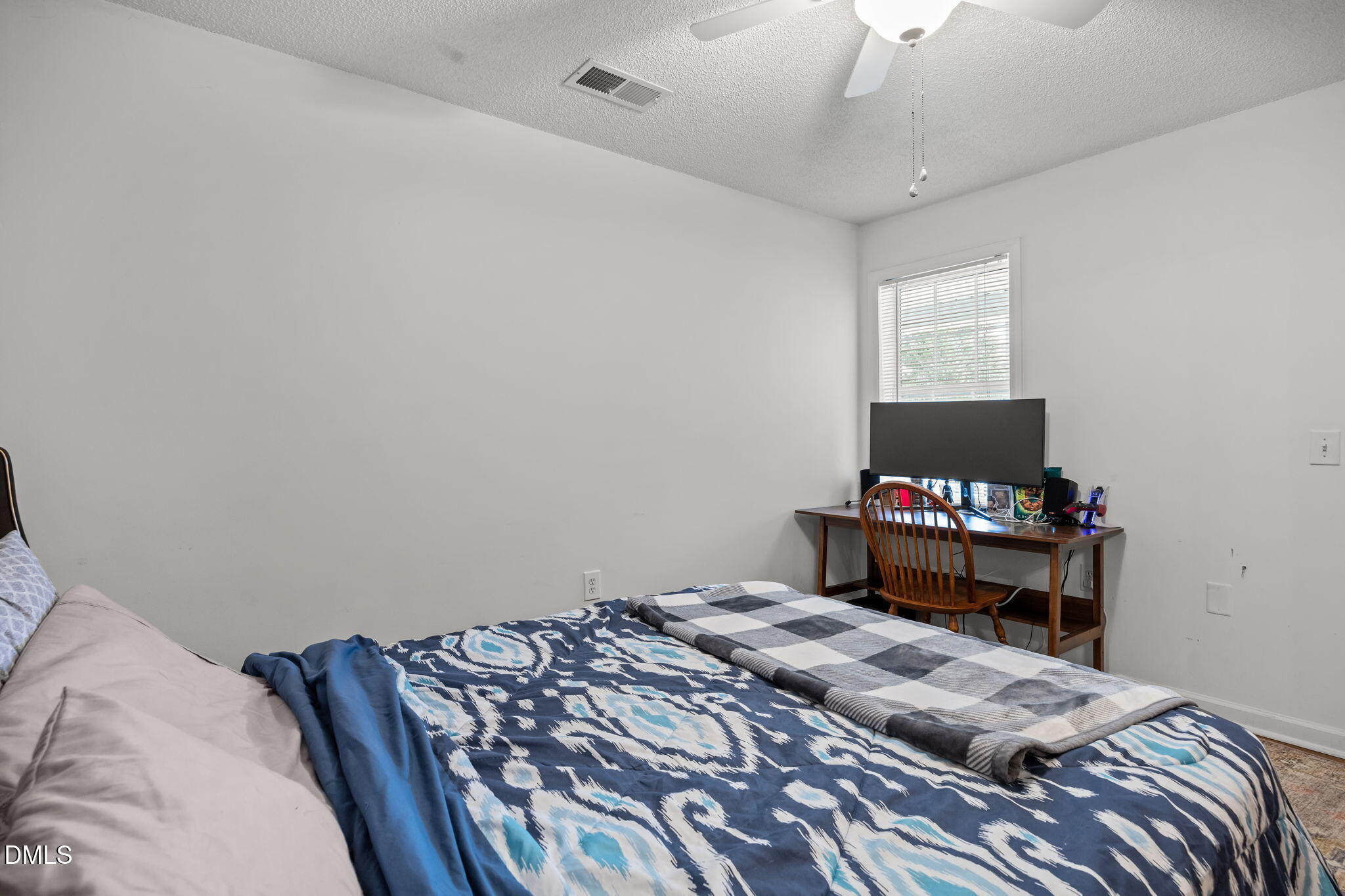 1303 Kent Road, Unit 204 Raleigh, NC 27606 - Photo 21 of 26 28-web-or-mls-IMG_5506
