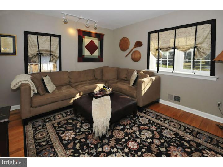 344 Gribbel Road Wyncote, PA 19095 - Photo 11 of 25 Den