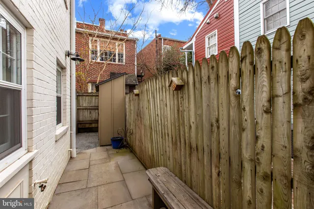 $2,950 | 810 Queen Street, Unit 1, Alexandria, VA 22314