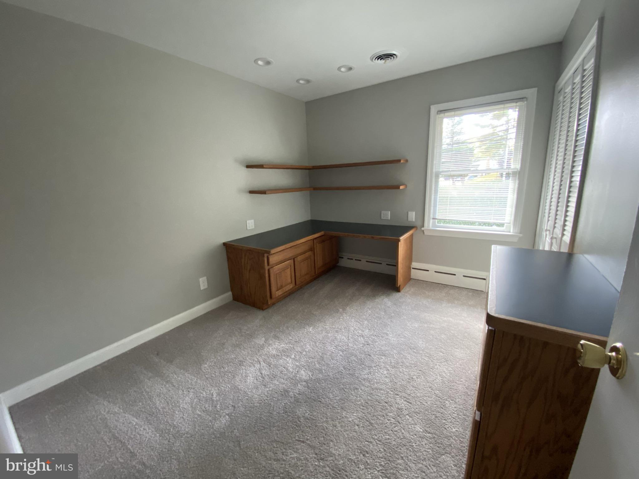 521 Beulah Road Vienna, VA 22180 - Photo 8 of 27