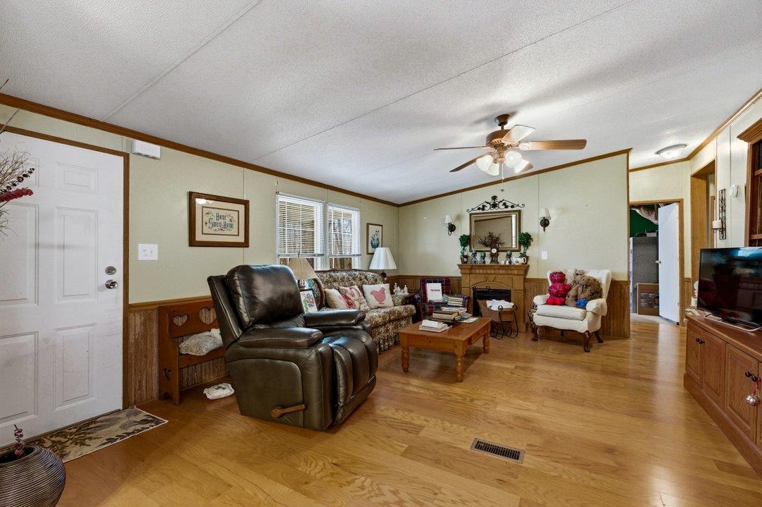 1258 Knotty Branch Road Conway, SC 29527 - Photo 6 of 47