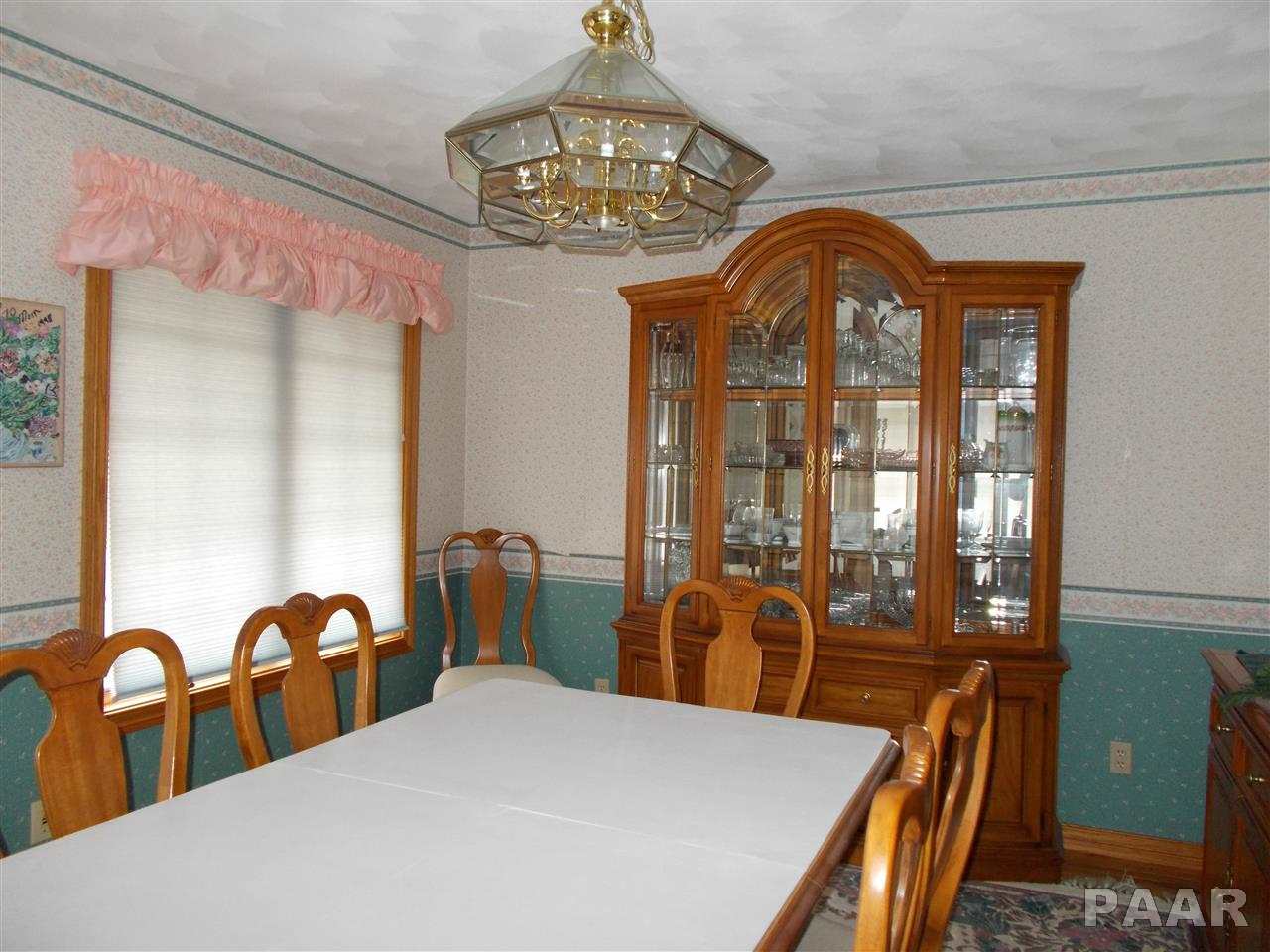 25120 Spring Creek Road Washington, IL 61571 - Photo 5 of 15 Gallery Image 5