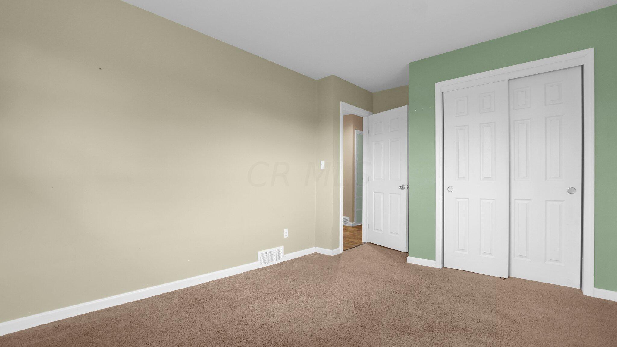2815 Woodcroft Road Columbus, OH 43204 - Photo 17 of 30 17-web-or-mls-2815-woodcroft-rd