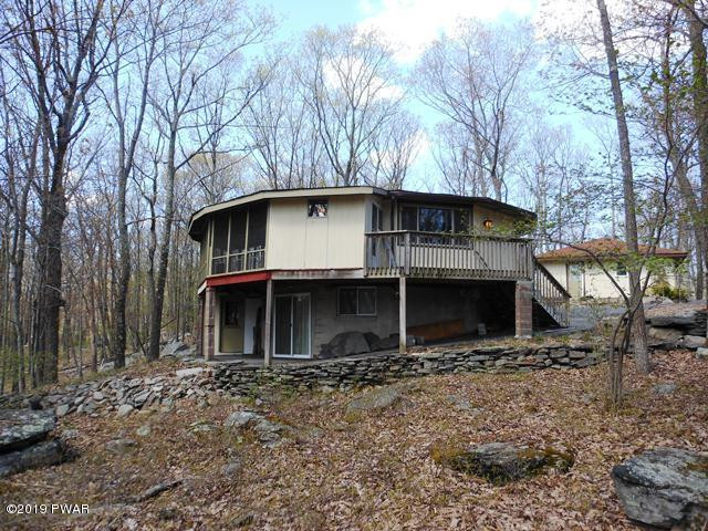 108 Ridge Road Hawley, PA 18428 - Photo 3 of 30