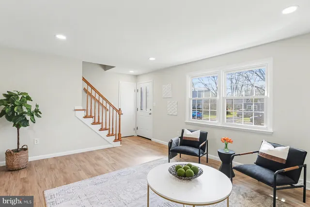 $397,500 | 233 Cardinal Road, Lititz, PA 17543