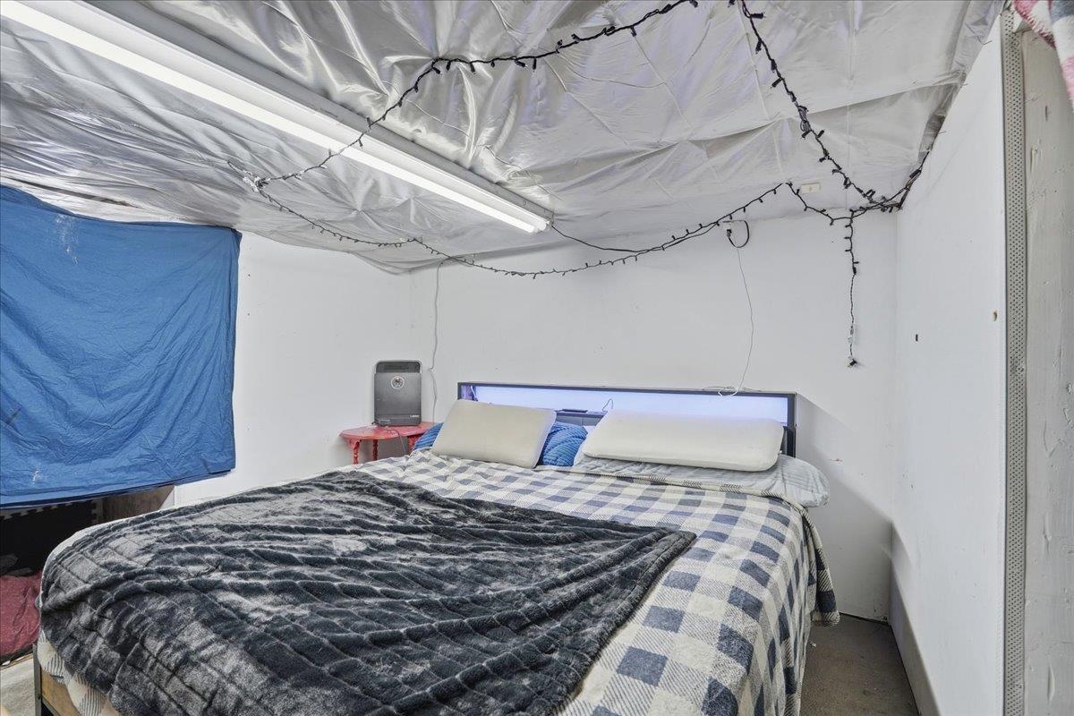 405 Upland Street Manchester, NH 03102 - Photo 24 of 29