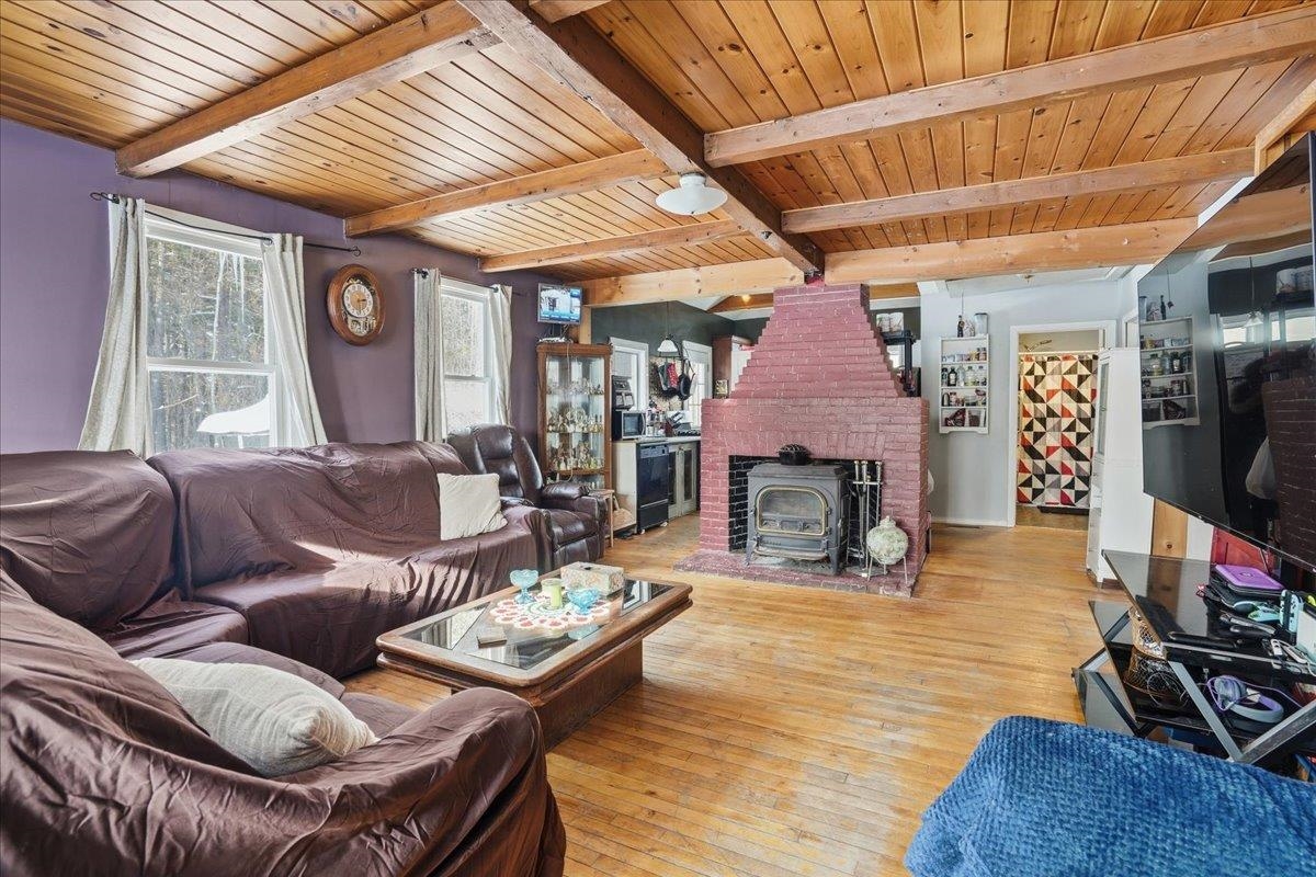 405 Upland Street Manchester, NH 03102 - Photo 10 of 29