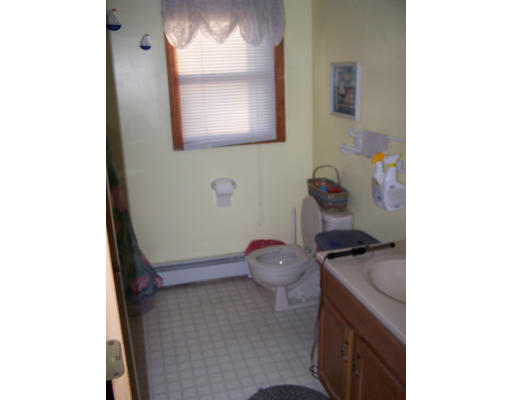 353 Amherst Road Belchertown, MA 01007 - Photo 9 of 14 Gallery Image 9