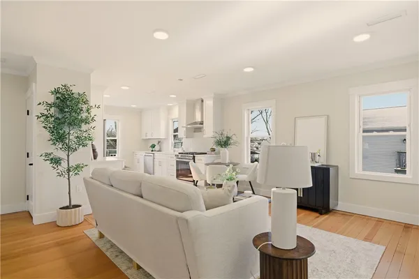 $550,000 | 85 Bayview Avenue, Unit 2, Bristol, RI 02809