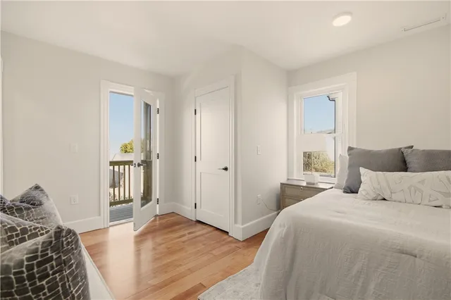 $550,000 | 85 Bayview Avenue, Unit 2, Bristol, RI 02809