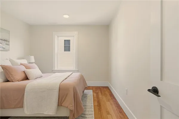 $550,000 | 85 Bayview Avenue, Unit 2, Bristol, RI 02809