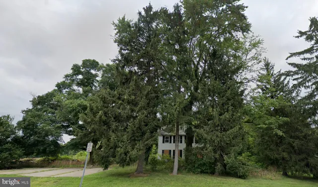 $425,000 | 211 Station Road, Monroe Township, NJ 08831