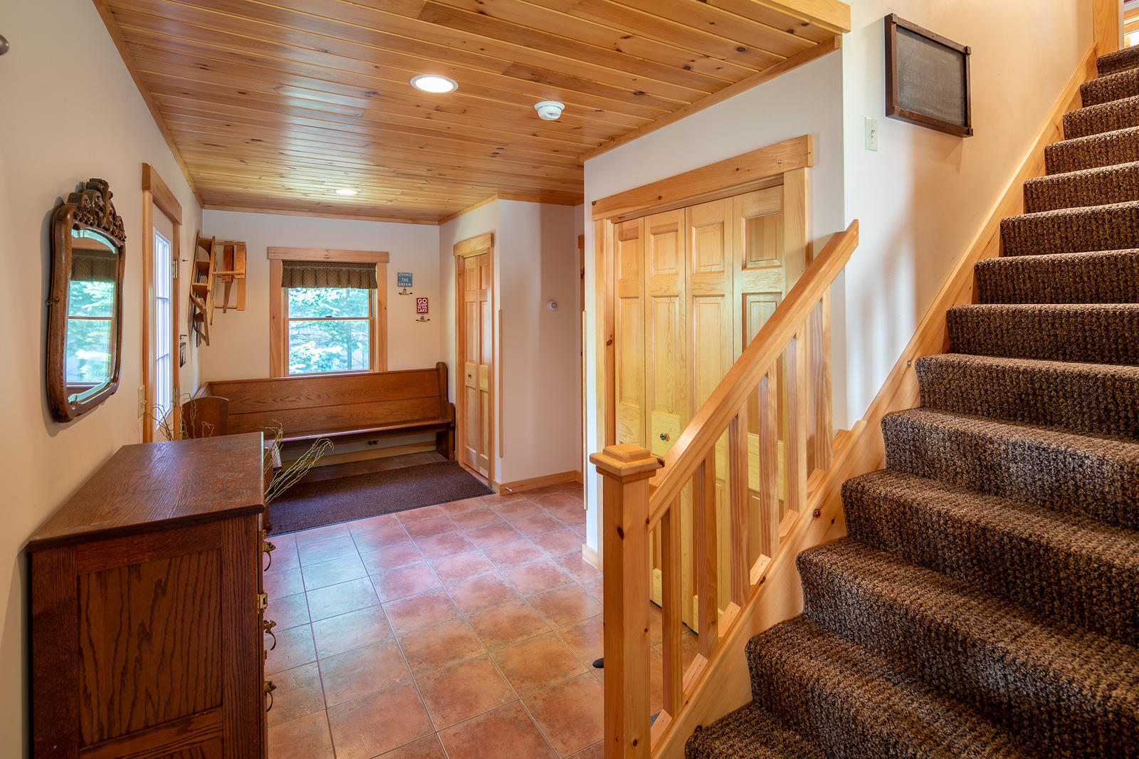 274 Shore Road Oquossoc, ME 04964 - Photo 16 of 70 36