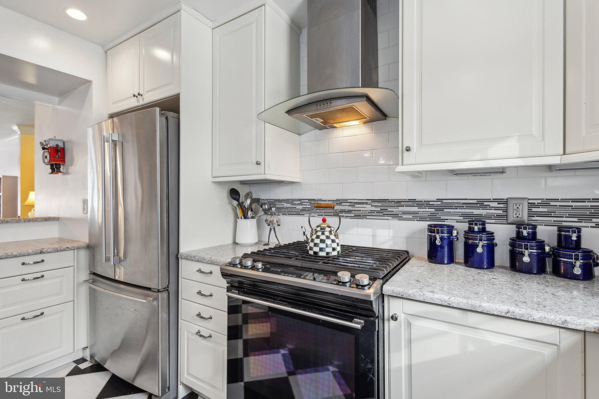 8868 Eagle Rock Lane Springfield, VA 22153 - Photo 9 of 24 Kitchen