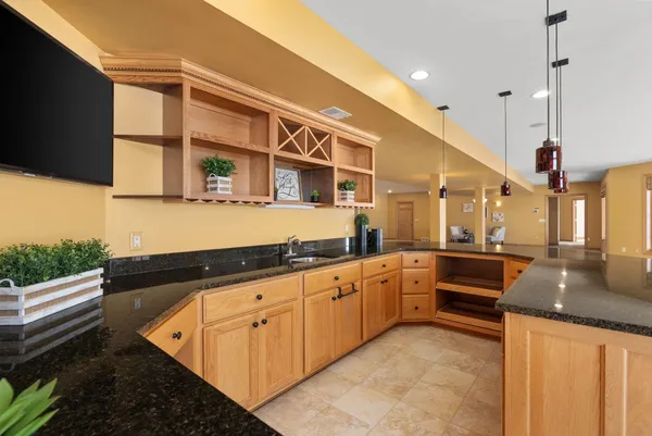 $1,250,000 | 457 Union, Brooklyn, WI 53521