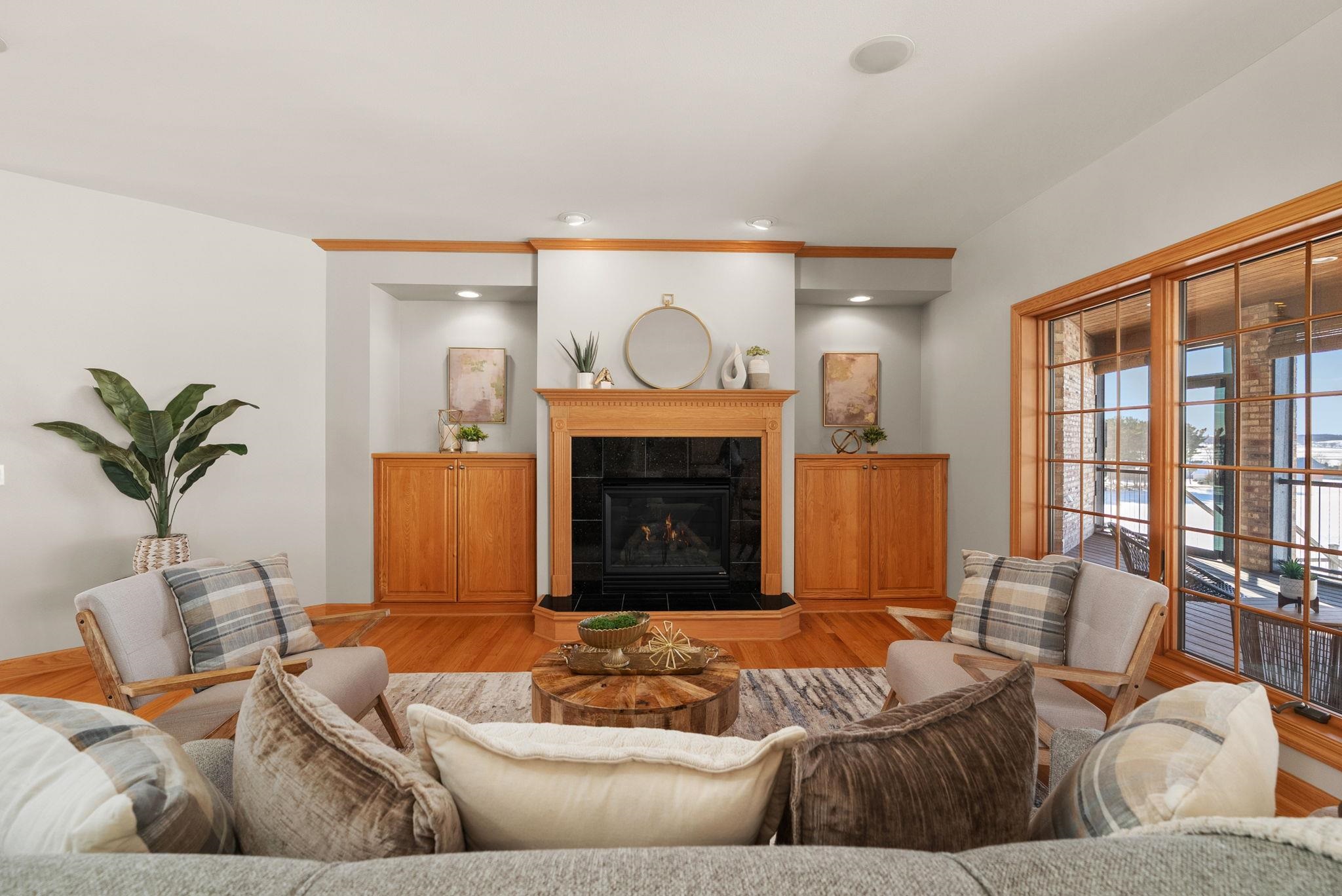 457 Union Brooklyn, WI 53521 - Photo 4 of 49