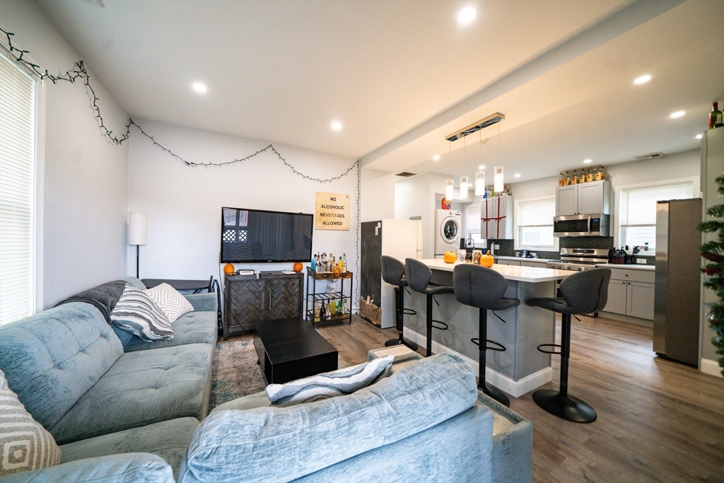 137 Centre Street, Unit 3 Boston, MA 02119 - Photo 13 of 22