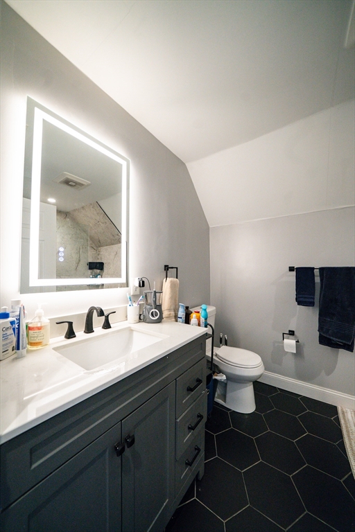 137 Centre Street, Unit 3 Boston, MA 02119 - Photo 20 of 22