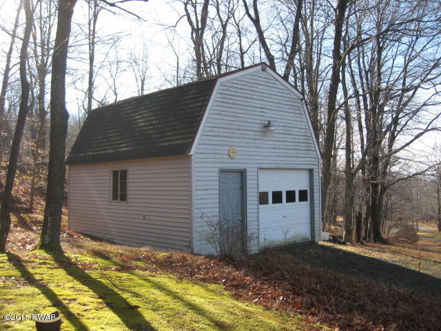 1050 Ravnikar Road Forest City, PA 18421 - Photo 2 of 28