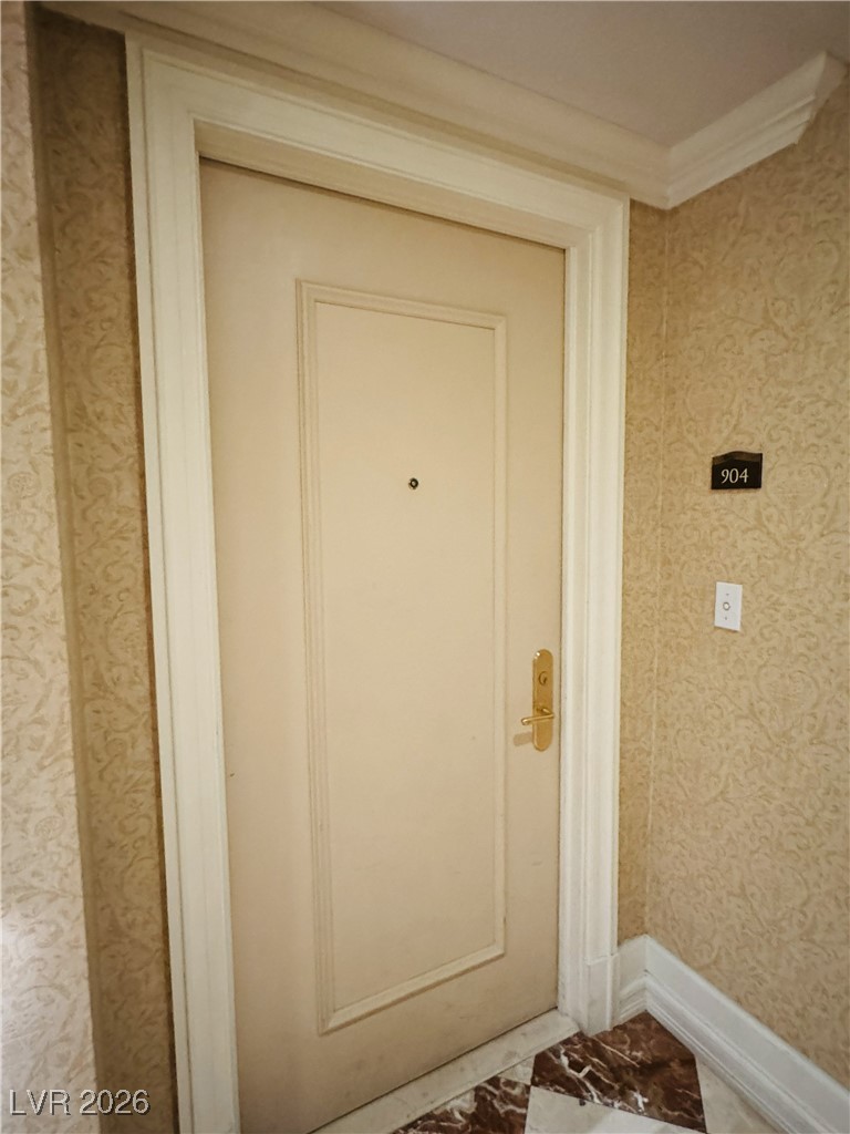2857 Paradise Road, Unit 904 Las Vegas, NV 89109 - Photo 2 of 27 Entrance to property