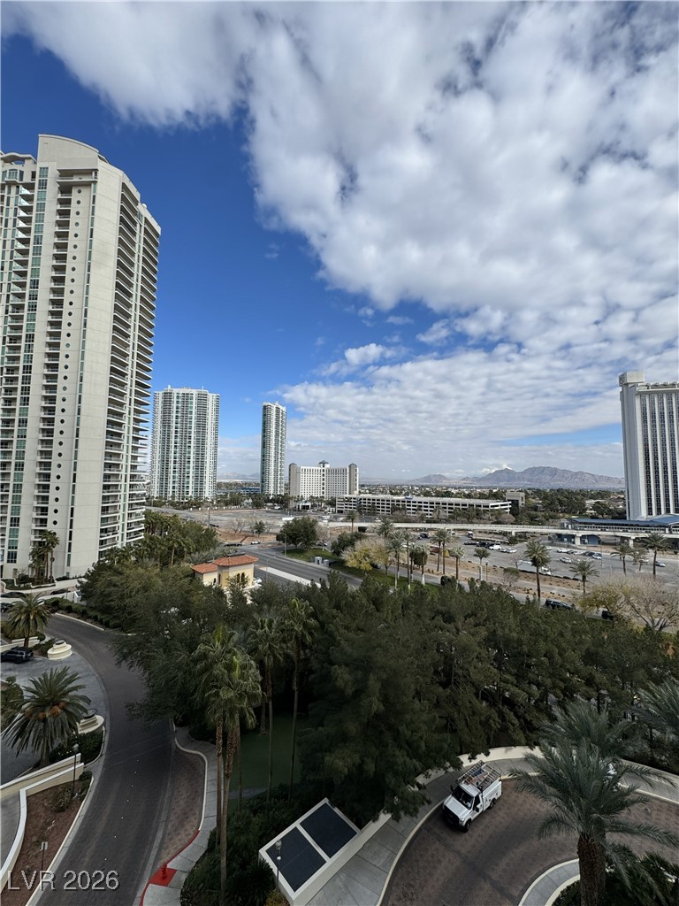 2857 Paradise Road, Unit 904 Las Vegas, NV 89109 - Photo 27 of 27 View of city