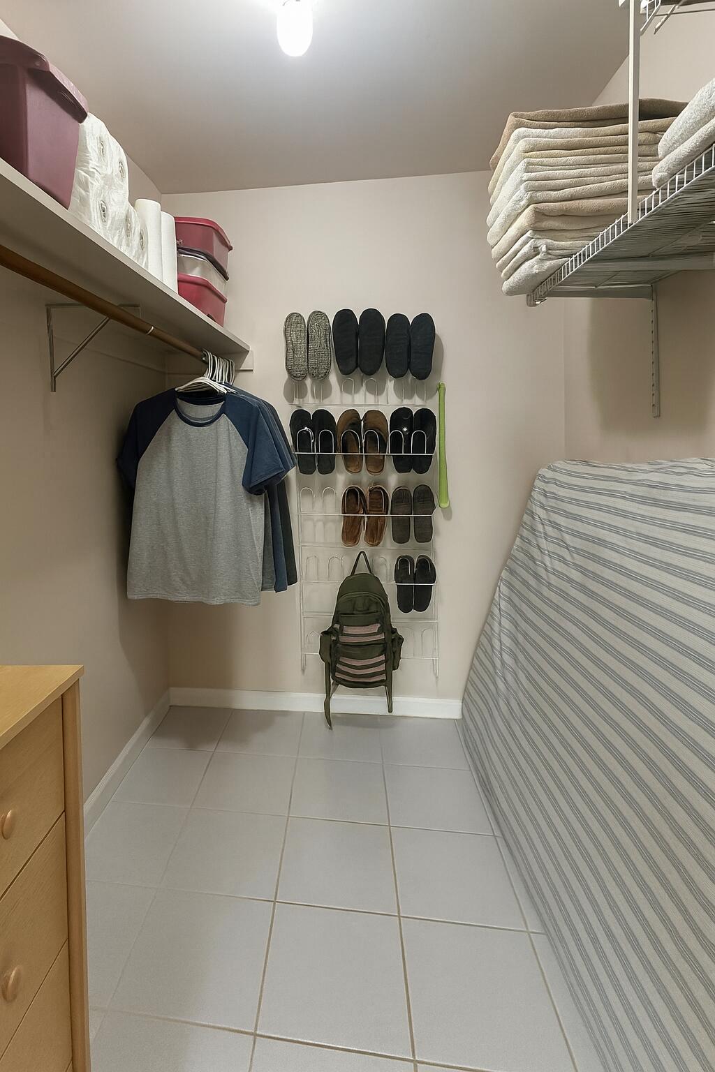 5300 Washington Street, Unit L240 Hollywood, FL 33021 - Photo 5 of 8 a view of water heater room