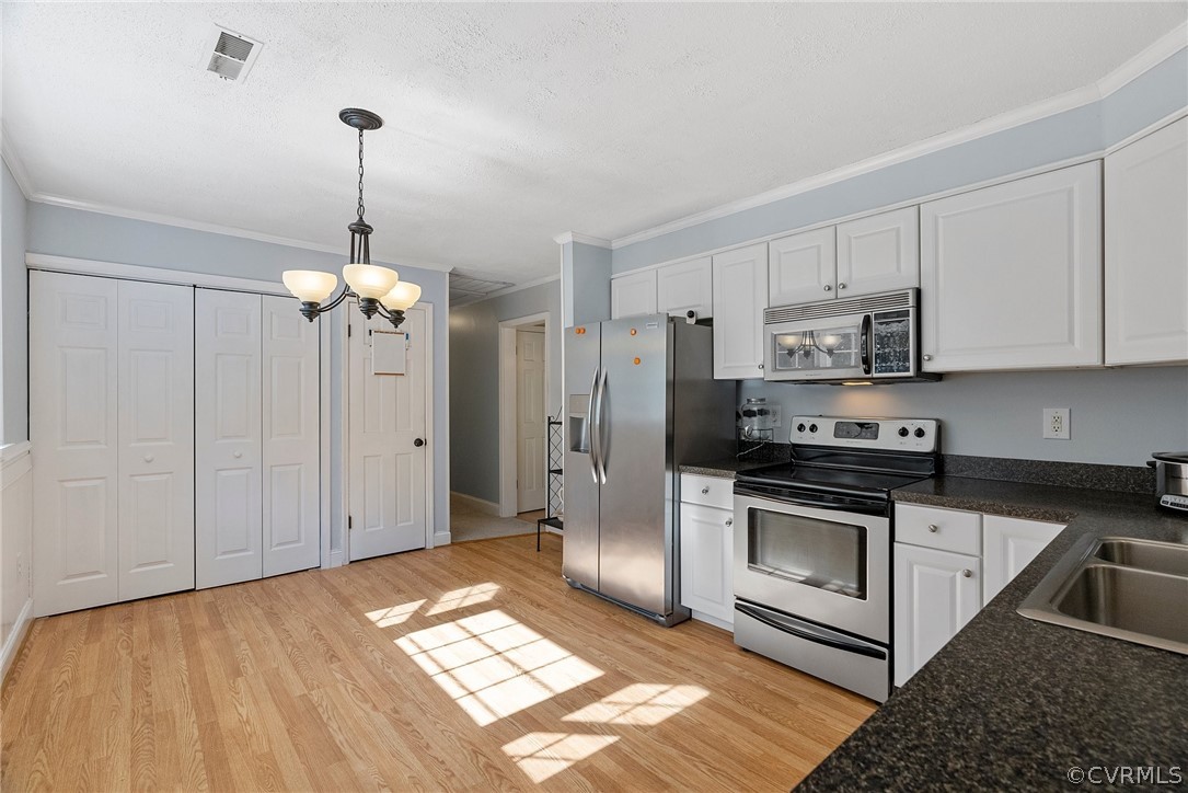 2953 New Hope Road Powhatan, VA 23139 - Photo 11 of 32 Gallery Image 11