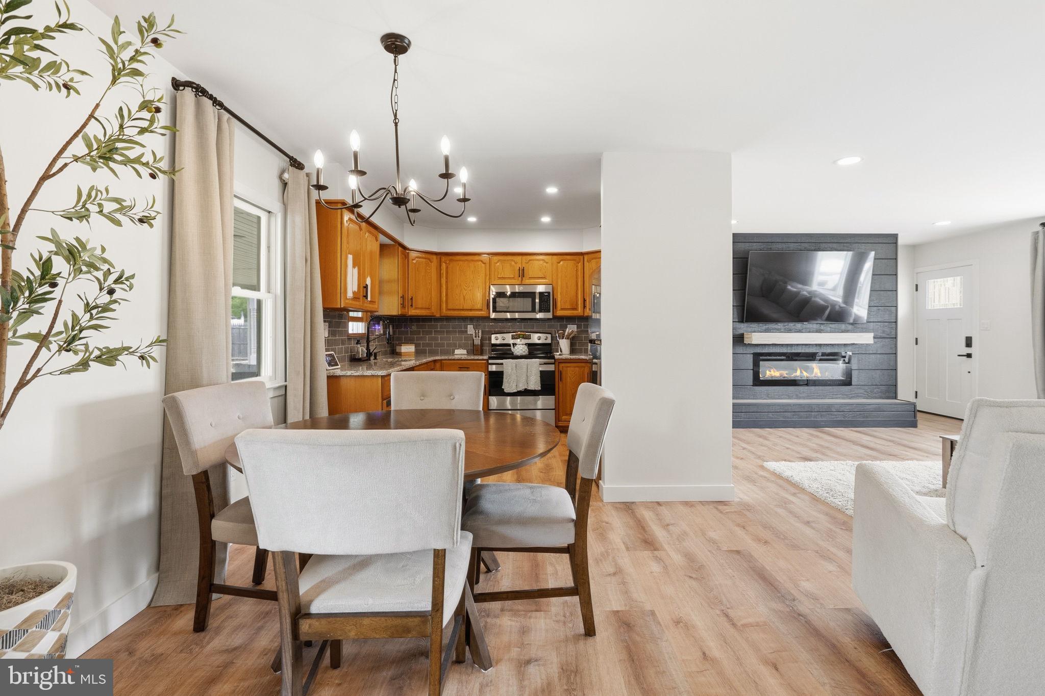 95 Cardinal Road Levittown, PA 19057 - Photo 15 of 40 Modern elegance meets cozy charm.