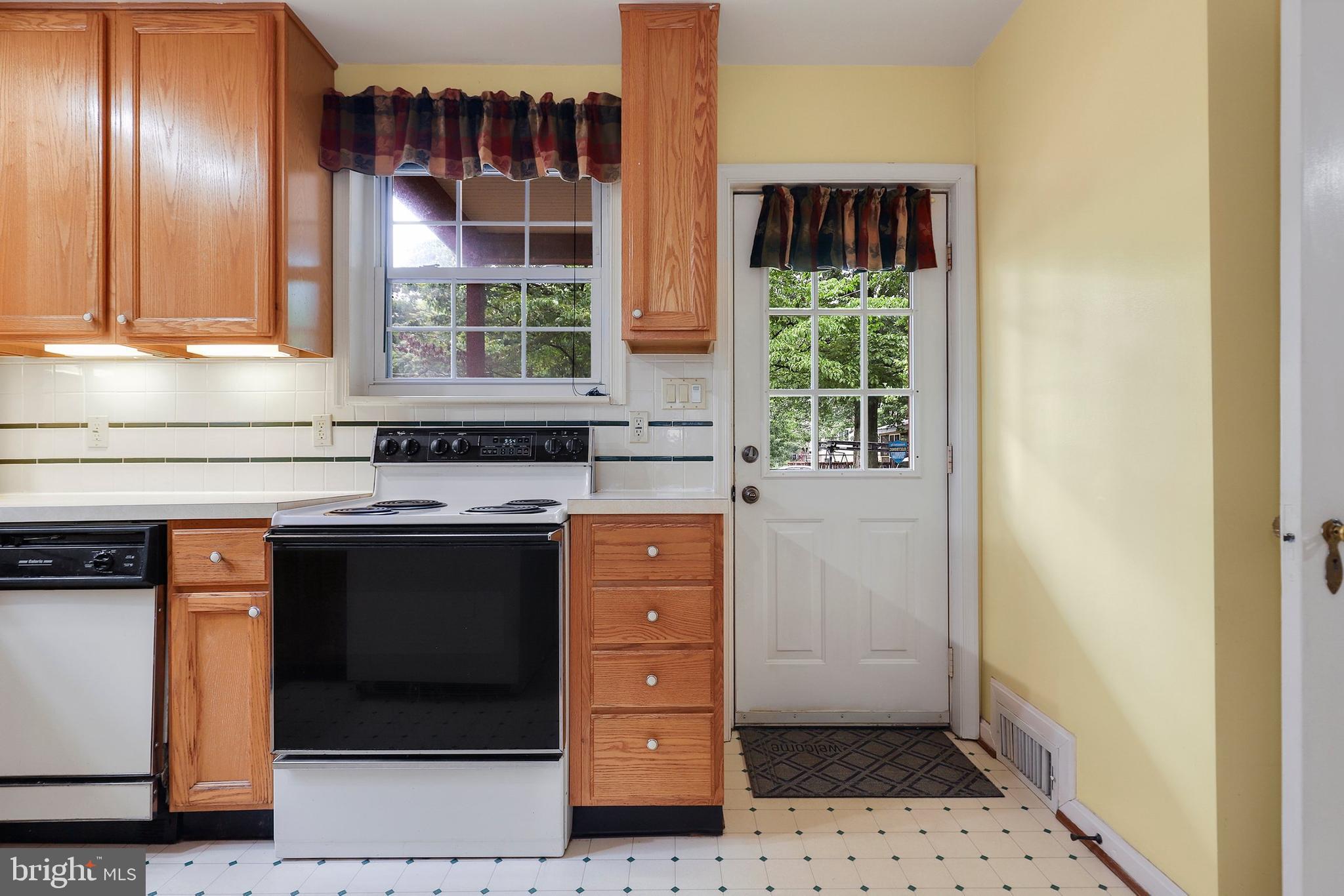 4506 Powder Mill Road Beltsville, MD 20705 - Photo 9 of 36 Gallery Image 9