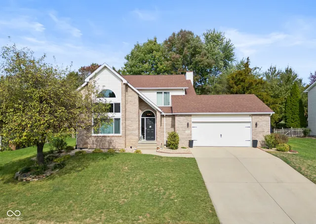 $399,000 | 6036 Chinkapin Drive, Columbus, IN 47201