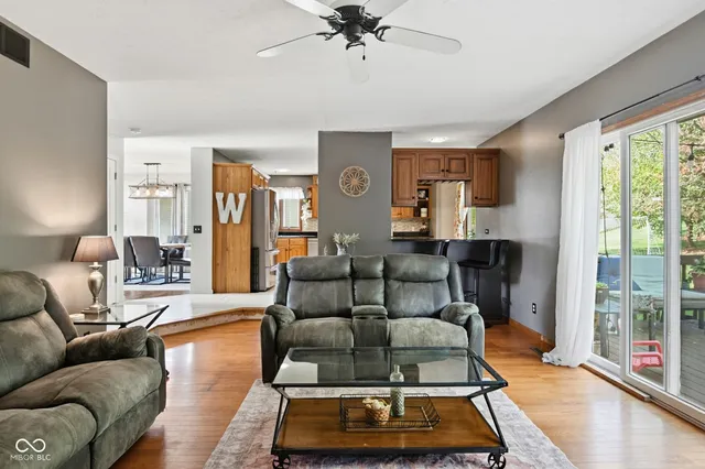 $399,000 | 6036 Chinkapin Drive, Columbus, IN 47201