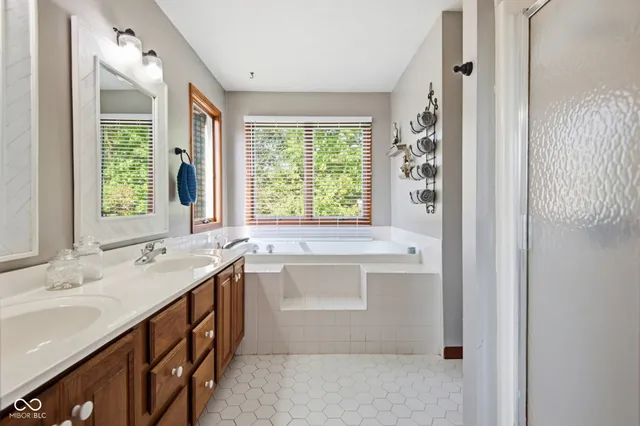 $399,000 | 6036 Chinkapin Drive, Columbus, IN 47201