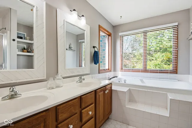 $399,000 | 6036 Chinkapin Drive, Columbus, IN 47201