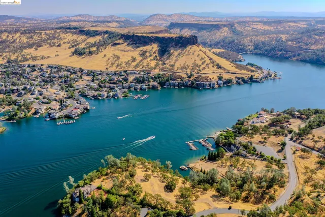 $850,000 | 4 Lakefront Drive, Jamestown, CA 95327