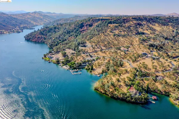 $850,000 | 4 Lakefront Drive, Jamestown, CA 95327