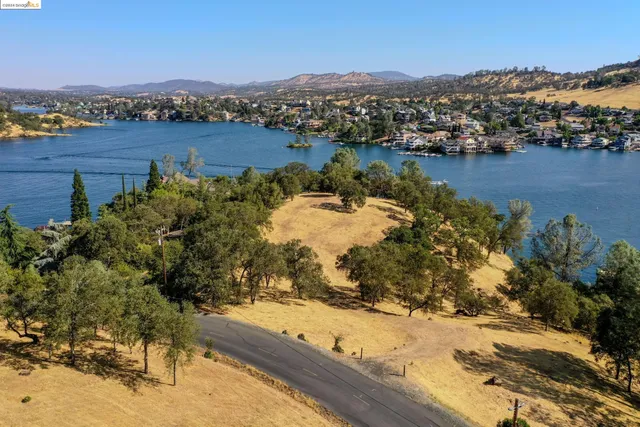 $850,000 | 4 Lakefront Drive, Jamestown, CA 95327